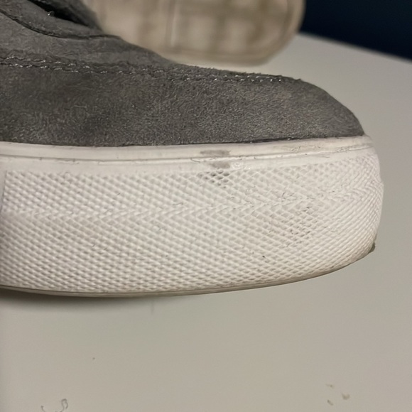 Unr8ed Gray Fashion Sneakers - Picture 9 of 10